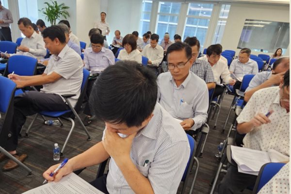 TP.HCM: Giám đốc các cơ sở y tế tập huấn về công tác đấu thầu