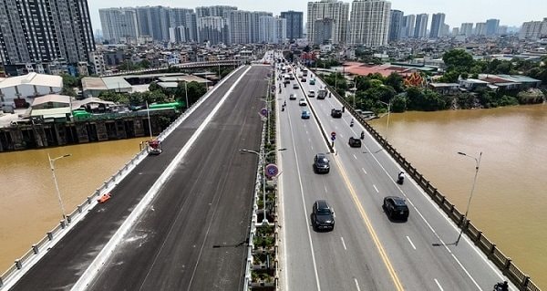 Cầu Vĩnh Tuy 2 thông xe vào ngày mai 30.8, người dân đi lại thế nào?
