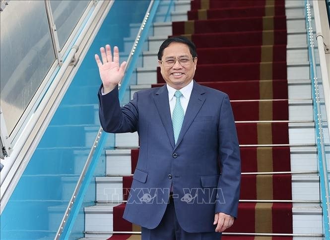 Thủ tướng bắt đầu chuyến công tác dự Hội nghị cấp cao ASEAN lần thứ 43