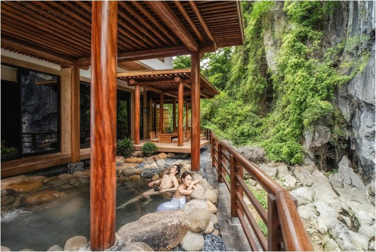 Phong cách nghỉ dưỡng tắm onsen mới tại Quảng Ninh mang tên Yama Villa 