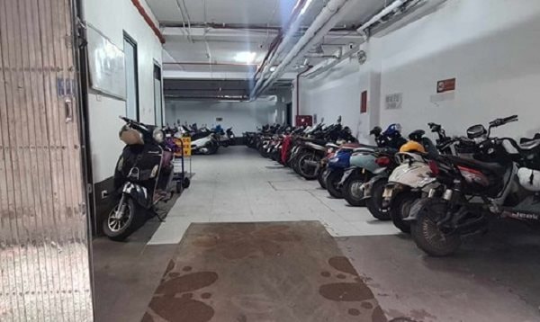 Hà Nội yêu cầu không để xe máy, xe đạp điện ở tầng 1 chung cư mini