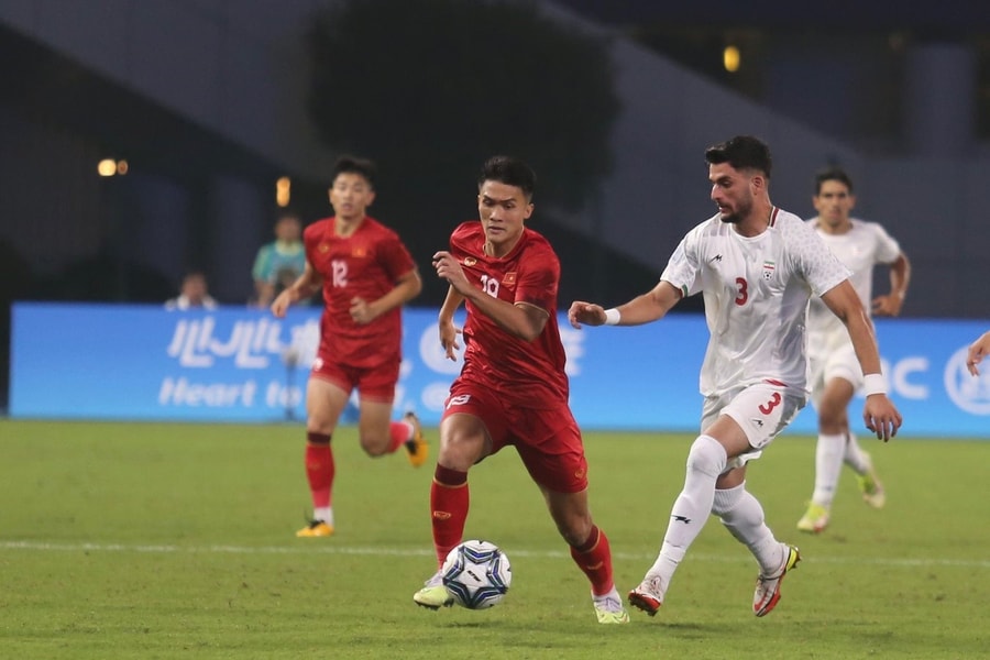 ASIAD 19: Cửa vào vòng 1/16 của Olympic Việt Nam hẹp hơn cả thân người