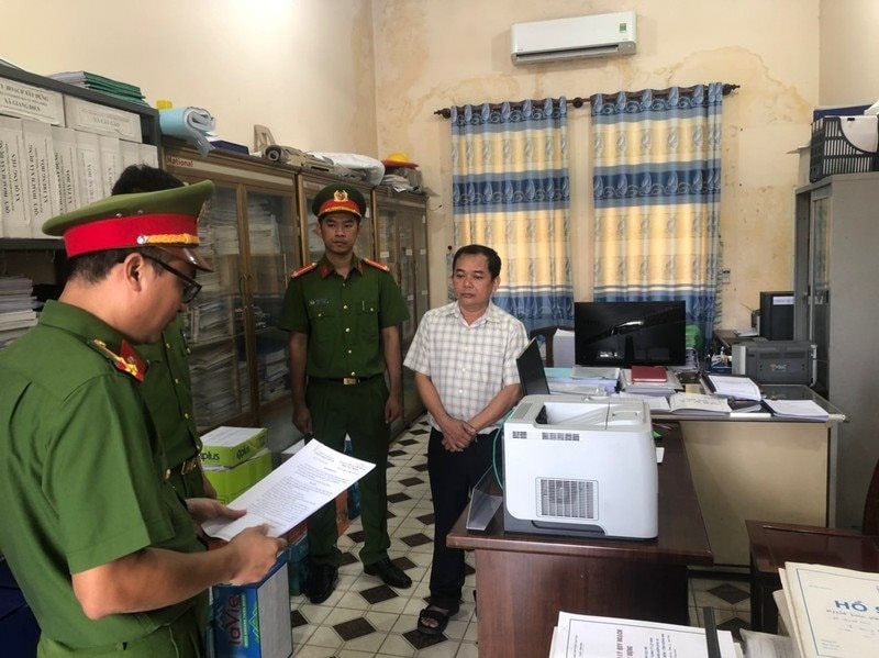 Bắt thêm 2 người liên quan đến vụ 488 căn biệt thự xây dựng không phép