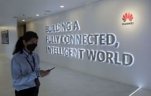 Malaysia cho phép Huawei tham gia mạng 5G kép bất chấp cảnh báo từ Mỹ và EU