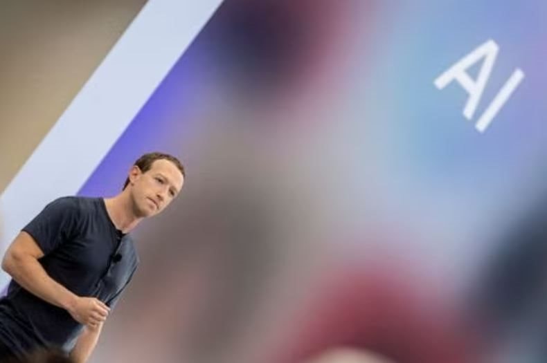 Chatbot Meta AI được đào tạo dựa vào các bài đăng công khai trên Facebook, Instagram