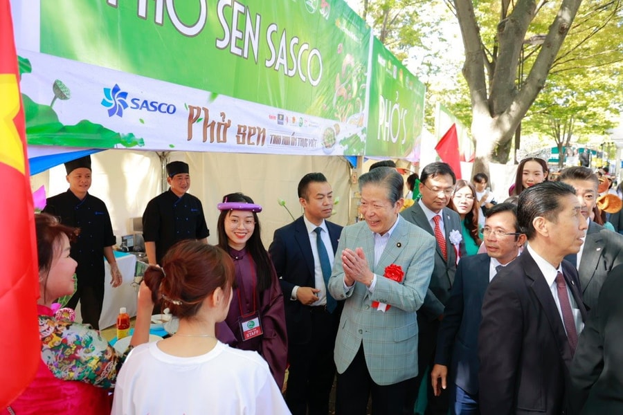 Phở sen SASCO cùng các thương hiệu phở Việt tỏa hương trên đất Nhật