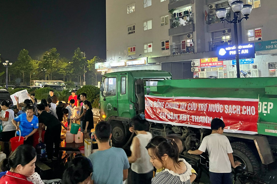 Bí thư Hà Nội: Tập trung nhanh nhất cấp nước cho dân khu đô thị Thanh Hà