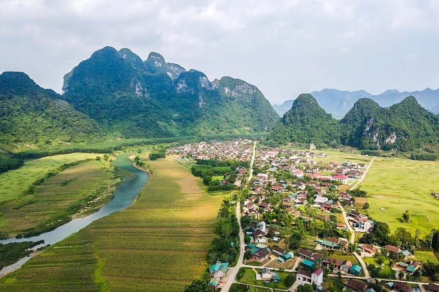Nơi 'rốn lũ' Quảng Bình có làng du lịch tốt nhất thế giới