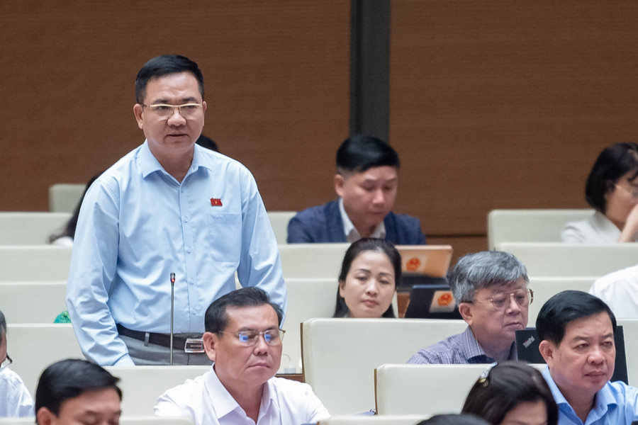 'Nhiều người làm đẹp chỉnh sửa khuôn mặt, nên cần thu thập thông tin mống mắt'
