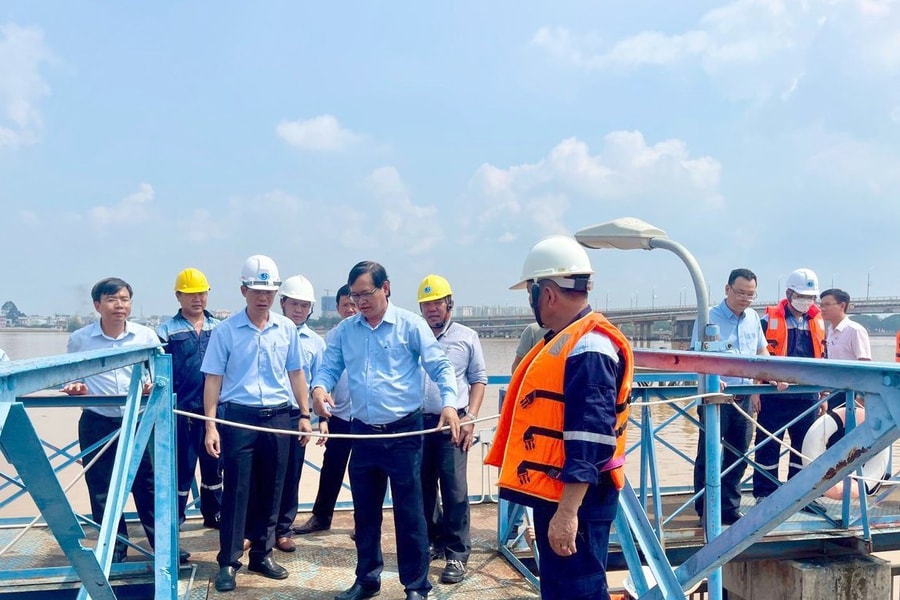 Diễn tập ứng phó sự cố tràn dầu tại trạm bơm Hóa An, nhà máy nước Thủ Đức