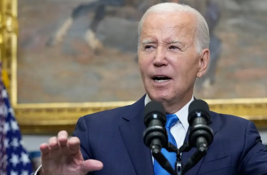 Nội các của ông Biden muốn biết liệu ChatGPT có thể giúp tạo ra vũ khí sinh học?