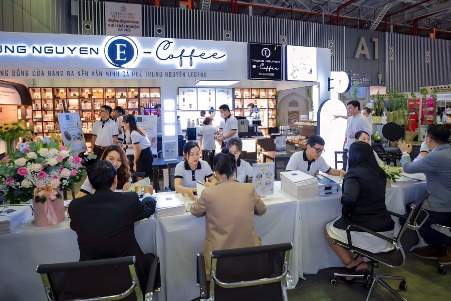 Trung Nguyên E-Coffee bùng nổ tại Coffee Expo 2023