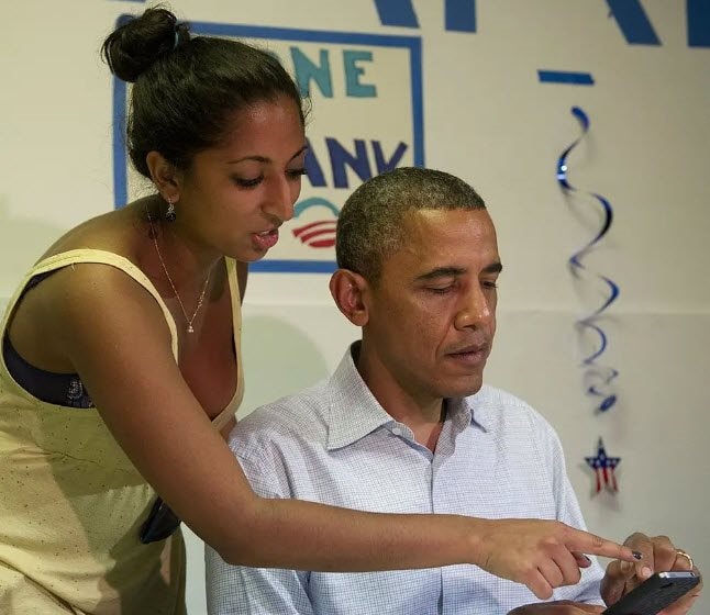 Màn hình iPhone của cựu Tổng thống Obama có những gì?