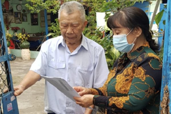 Cộng tác viên sức khỏe cộng đồng có vai trò gì trong công tác chăm sóc sức khỏe người dân?