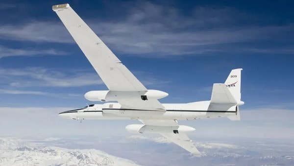 NASA dùng máy bay do thám lập bản đồ khoáng sản