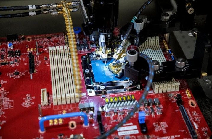 Microsoft giới thiệu chip AI Maia và Cobalt do TSMC sản xuất, thách thức Amazon