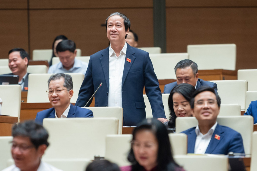 Bộ trưởng thắc mắc vì sao chưa đưa việc dạy thêm vào ngành kinh doanh có điều kiện?