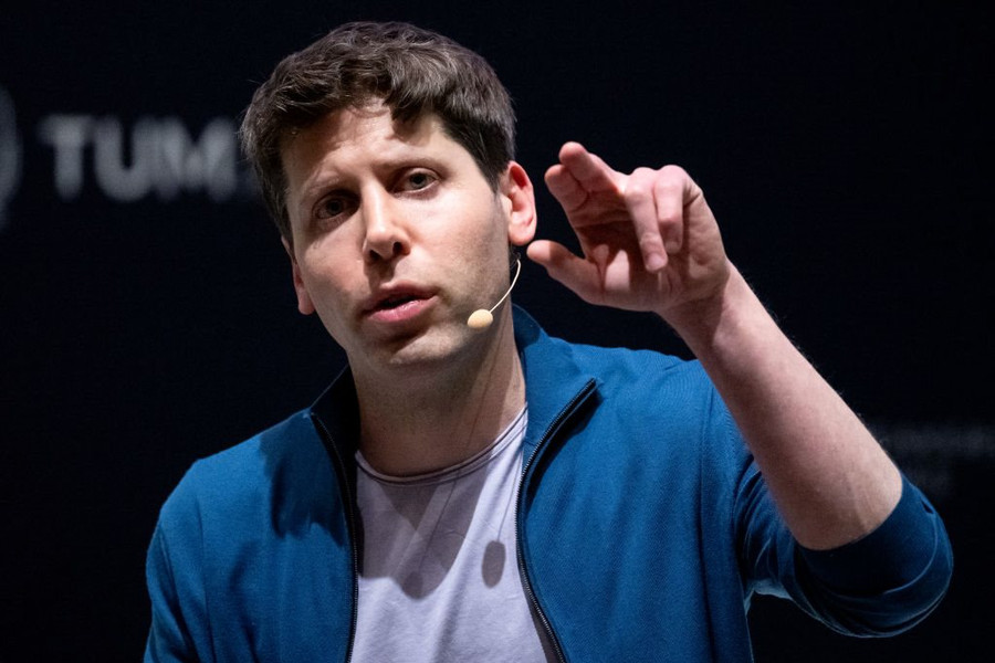 Sam Altman nói Microsoft không được bỏ phiếu trong HĐQT OpenAI, không thù ghét người từng sa thải mình