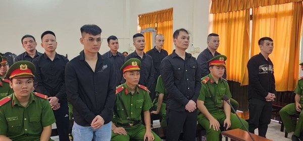 Phạt tù 9 bị cáo giết người và cố ý gây thương tích vì chuyện đi đòi tiền góp