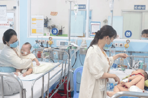 Bộ Y tế cảnh báo các bệnh truyền nhiễm lây qua đường hô hấp có nguy cơ bùng phát