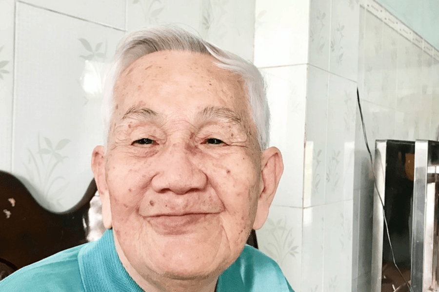 Danh ca vọng cổ Văn Hường có làn hơi không ai bắt chước được!