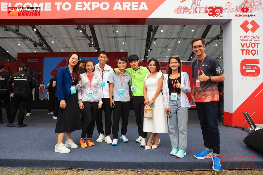 Khai mạc Giải marathon Quốc tế lớn nhất VN: Hơn 15.000 VĐV đến từ 91 quốc gia