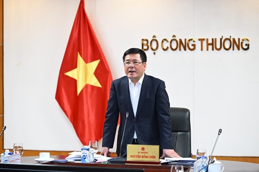 EVN khẩn trương xây dựng cơ chế giá điện mua từ Lào