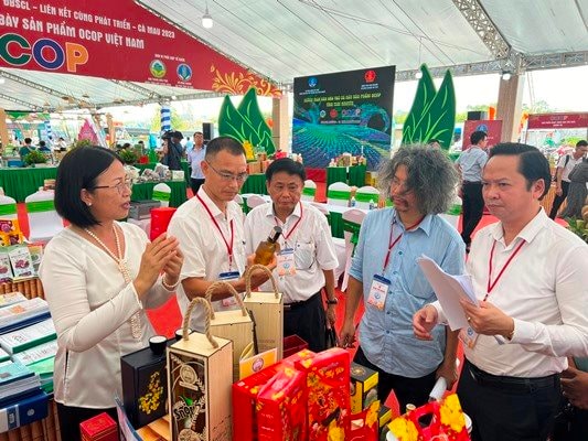  Cà Mau: Khai mạc hội thi sản phẩm OCOP tiêu biểu vùng ĐBSCL