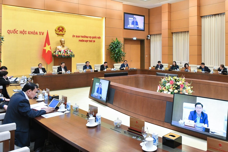 Ủy ban Thường vụ Quốc hội bổ sung 4 dự án luật cho năm 2024