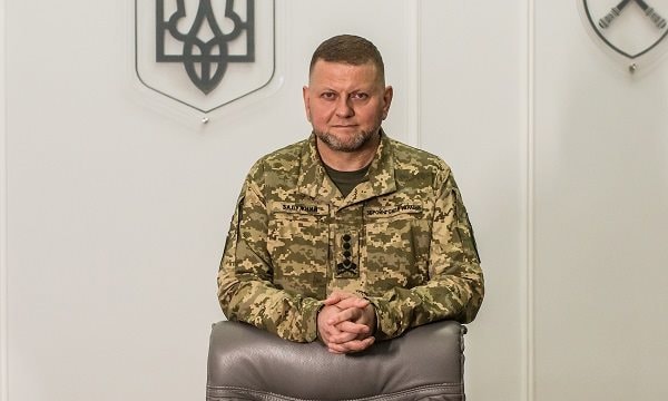 Ukraine tìm thấy thiết bị nghe lén trong văn phòng tổng tư lệnh quân đội