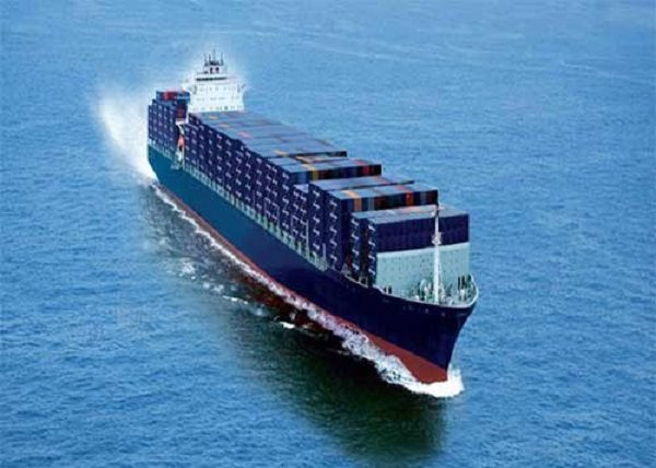 Tàu thương mại bị tấn công liên tiếp trên biển Đỏ, doanh nghiệp cần lưu ý gì?