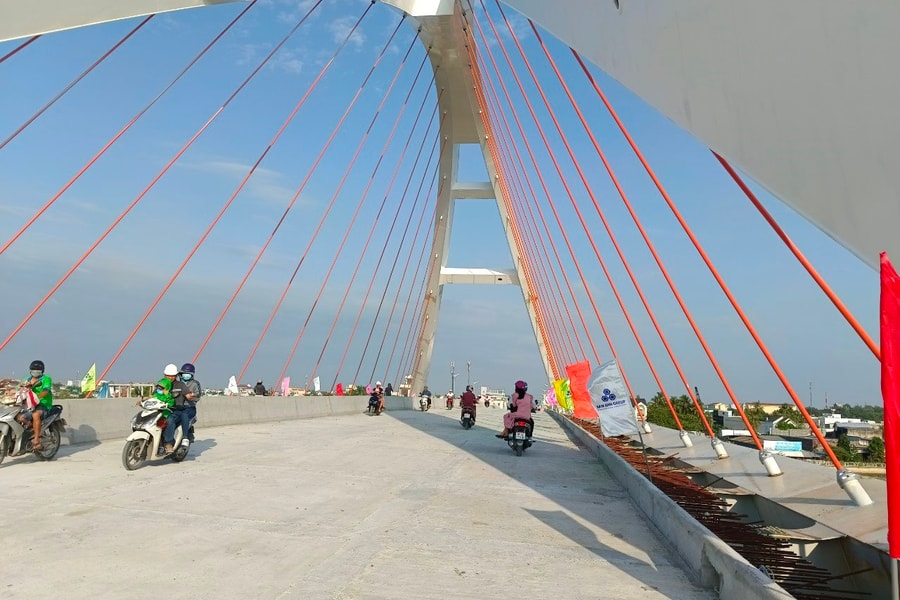 Cần Thơ: Thông xe kỹ thuật cầu Trần Hoàng Na