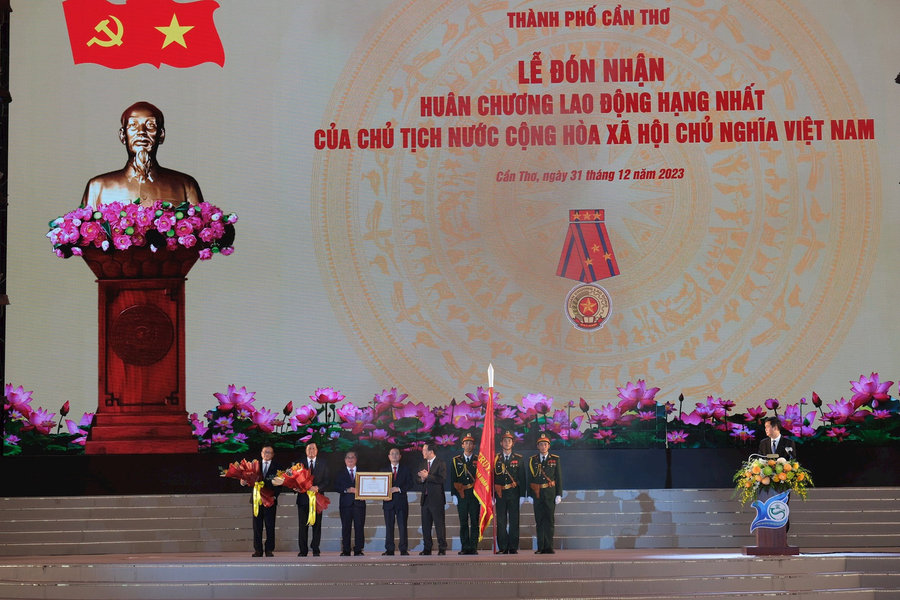 Cần Thơ cần phấn đấu xứng đáng là thành phố trung tâm, động lực của vùng ĐBSCL