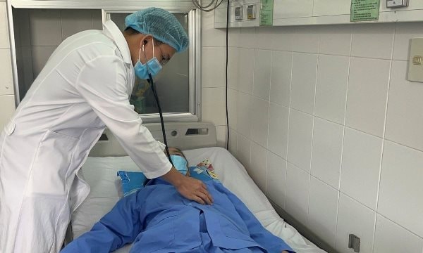 Cần Thơ: Cứu sống 2 bệnh nhân bị viêm ruột thừa và nhồi máu cơ tim