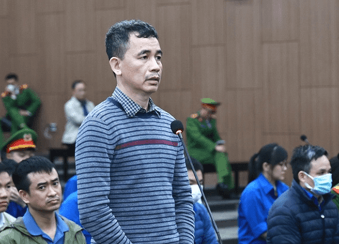 Đầu mối liên lạc, trao đổi thông tin giữa ông chủ Việt Á và cựu Bộ trưởng Y tế