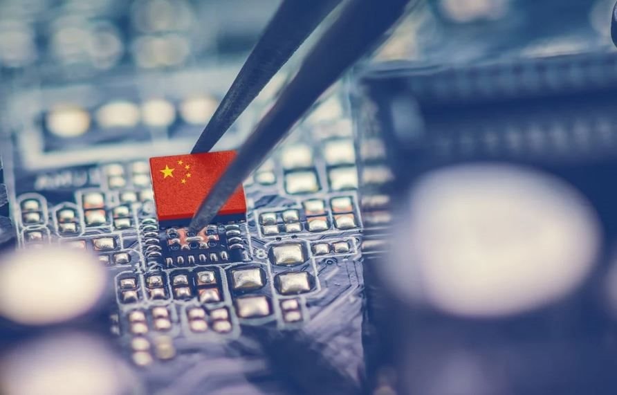 Nhập khẩu chip của Trung Quốc giảm mạnh trong năm 2023 do khó khăn kinh tế và nỗ lực nội địa hóa