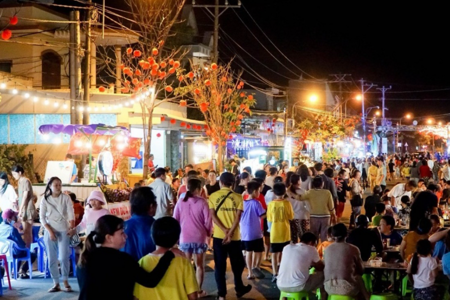 Chợ đêm Cần Giờ mở cửa phục vụ du lịch