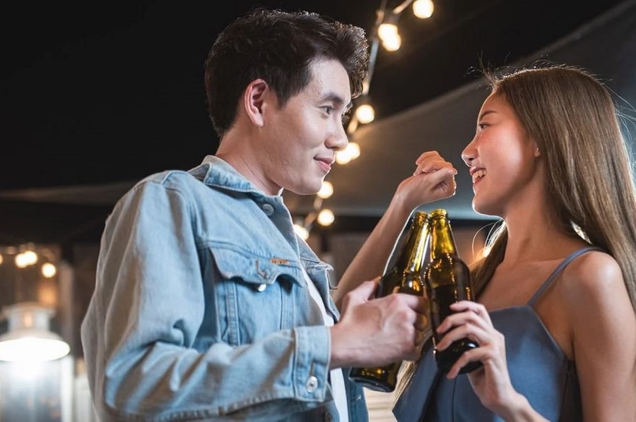CLB tư nhân ở Trung Quốc yêu cầu khách nam ký cam kết không quấy rối tình dục phụ nữ