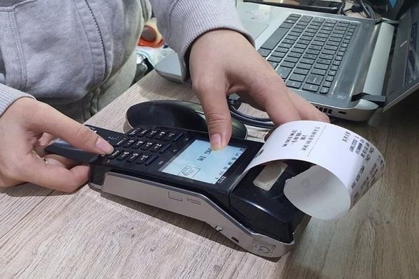 Cần có quy định bắt buộc người dân áp dụng hóa đơn điện tử khởi tạo từ máy tính tiền