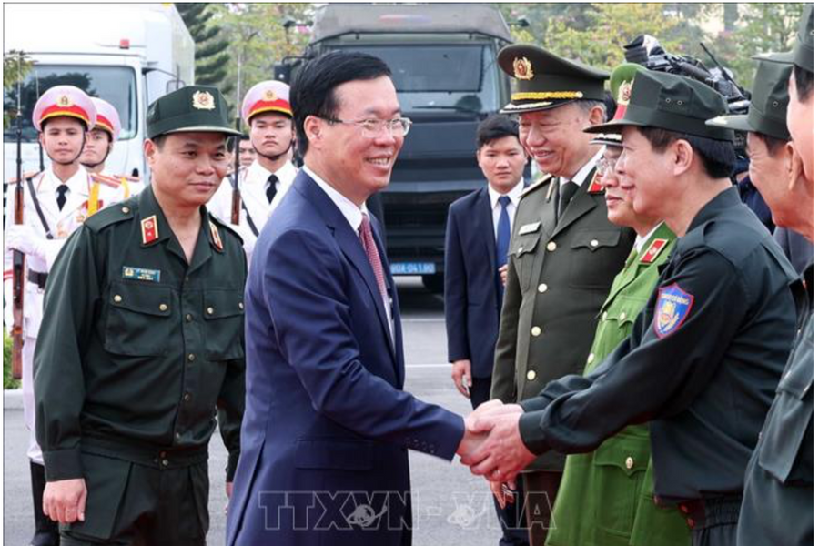 Chủ tịch nước Võ Văn Thưởng chúc Tết cán bộ, chiến sĩ Bộ Tư lệnh Cảnh sát Cơ động