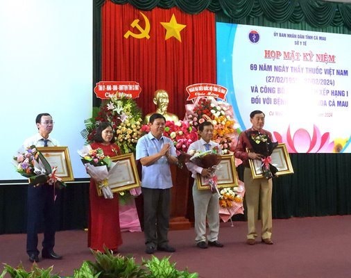 Bệnh viện đa khoa tỉnh Cà Mau được xếp hạng I