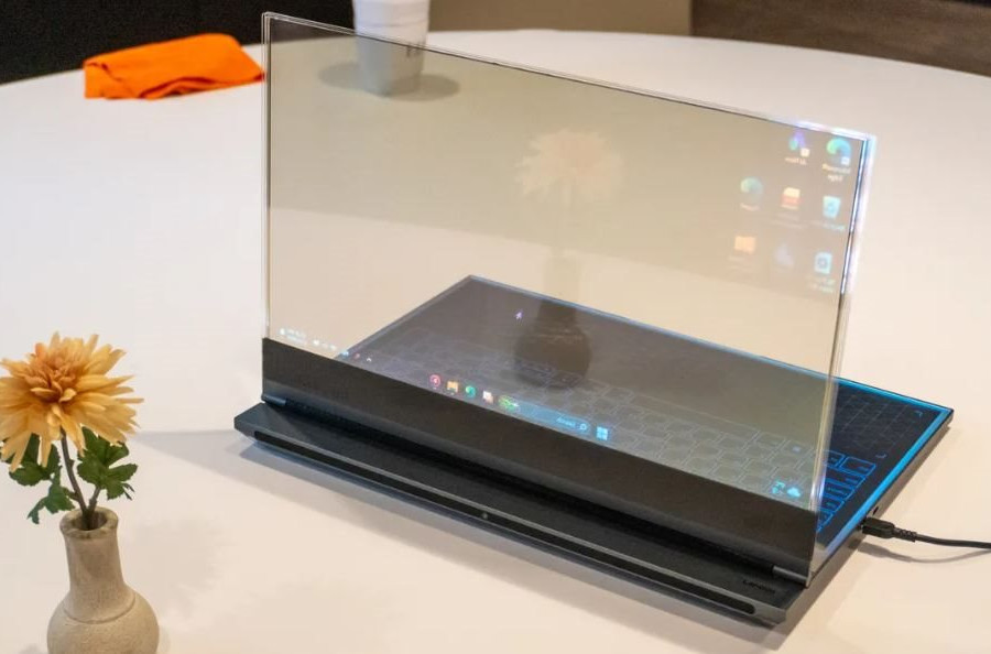 MWC 2024: Trải nghiệm laptop trong suốt của Lenovo với các chức năng đáng kinh ngạc