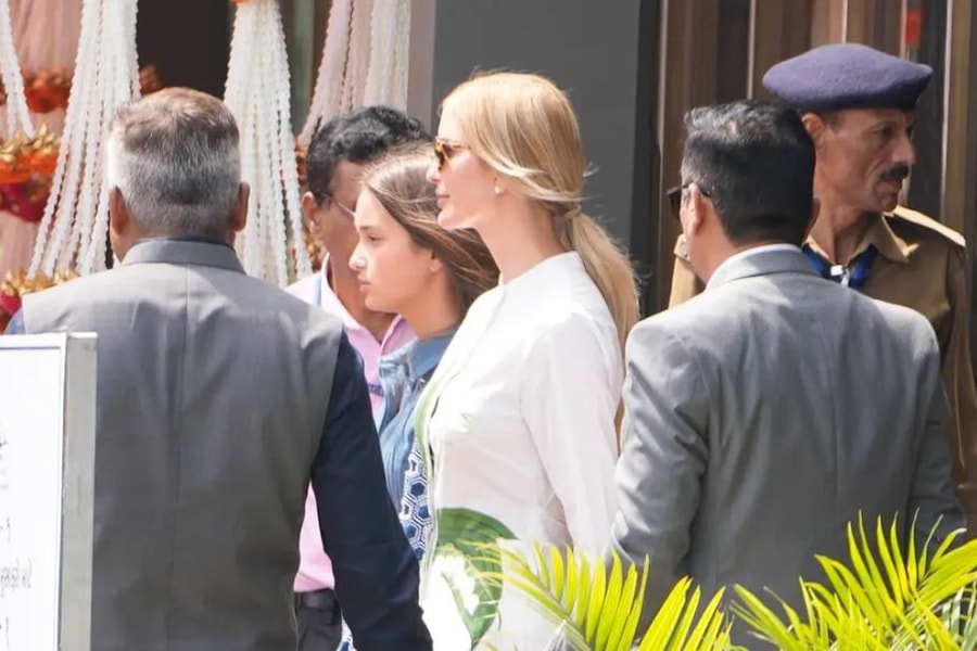 Lý do Mark Zuckerberg, Bill Gates, Ivanka Trump từ Mỹ đến Ấn Độ dự tiệc của tỷ phú giàu nhất châu Á