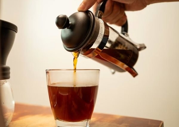 Uống cà phê có giúp trị táo bón?