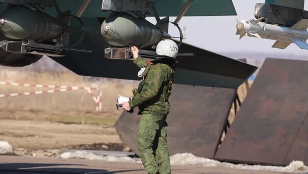 Nga sử dụng bom dẫn đường sức công phá lớn tại Ukraine