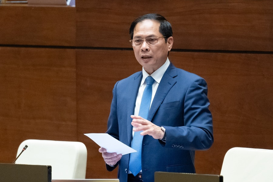 Mắc bẫy 'việc nhẹ lương cao', người Việt bị lừa vào sòng bạc, động mại dâm ở nước ngoài
