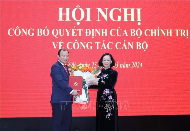 Phó trưởng Ban Tuyên giáo Trung ương Lê Hải Bình làm Tổng biên tập Tạp chí Cộng sản