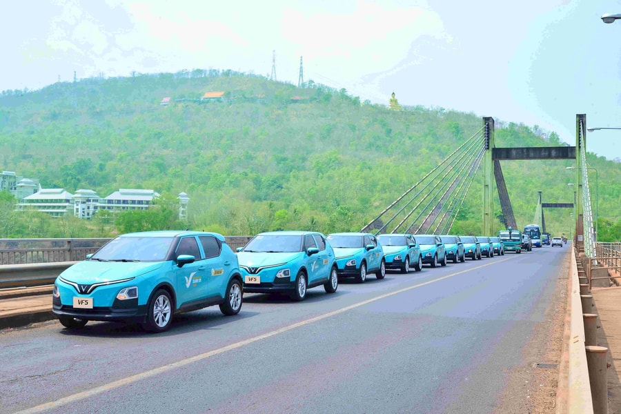 Xanh SM Lào khai trương dịch vụ taxi điện tại Champasak
