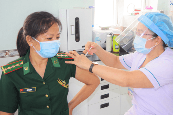 Sở Y tế TP.HCM: Tác dụng phụ gây cục máu đông sau tiêm vắc xin AstraZeneca rất hiếm gặp