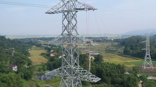 Tiêu thụ điện ngày càng cao và cuộc đua đưa đường dây 500kV mạch 3 về đích đúng hẹn